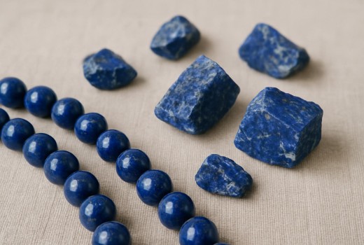 Lapis Lazuli: The Royal Stone of Ancient Egypt — Meaning, Origin, and Use