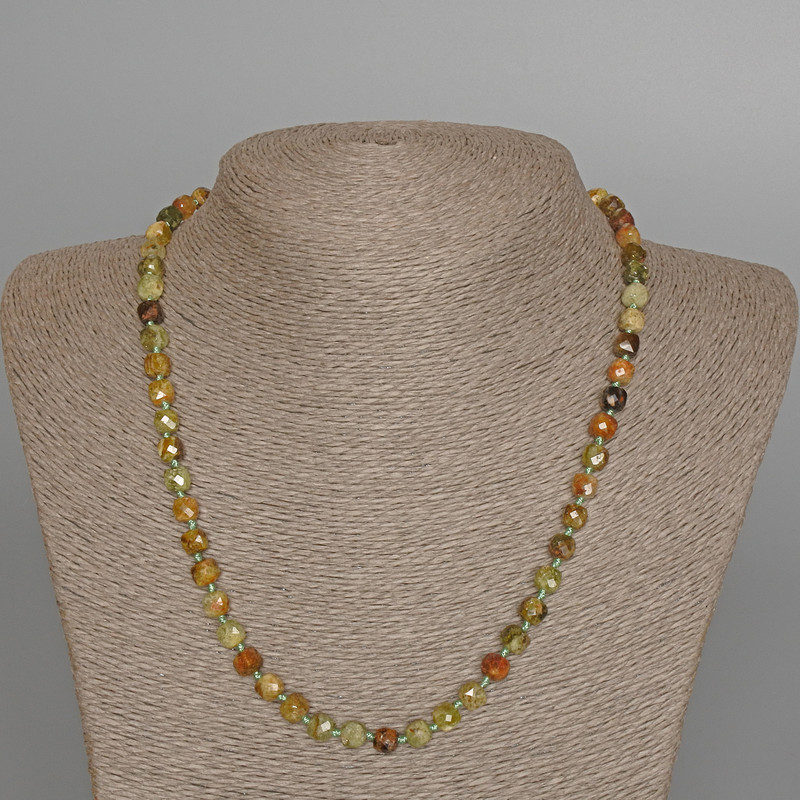 Grossular Garnet Necklace (green Garnet) natural faceted cube gemstone, diameter 6mm±, length 50cm±