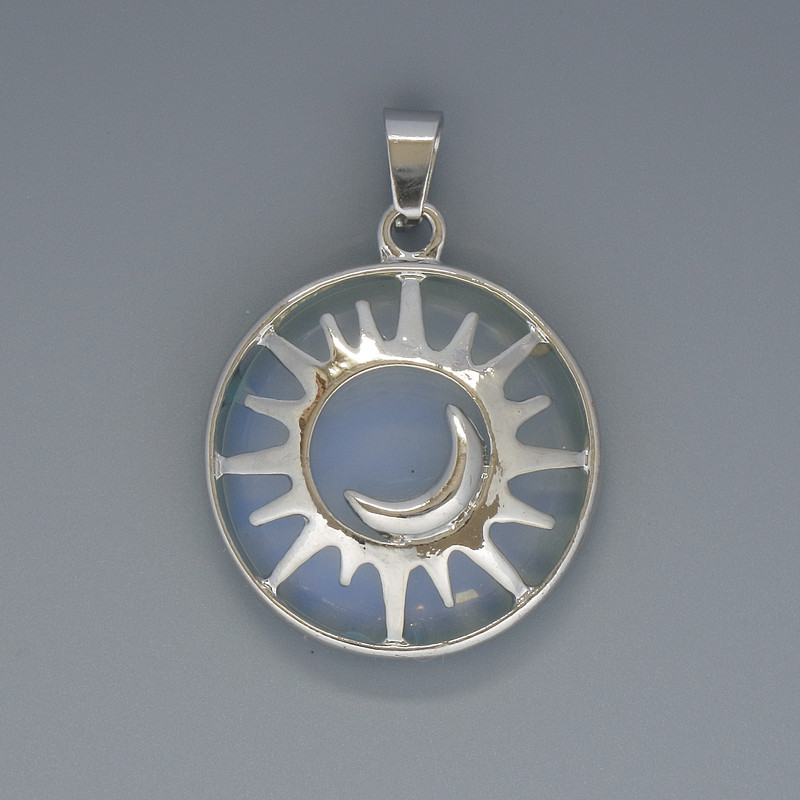 Pendant Sun Moonstone, 27mm diameter ±, length 37mm ±, in a silver-tone setting