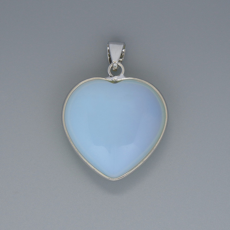 Pendant Heart Moonstone, diameter 26×26mm±, length 36mm± in a silver-plated setting