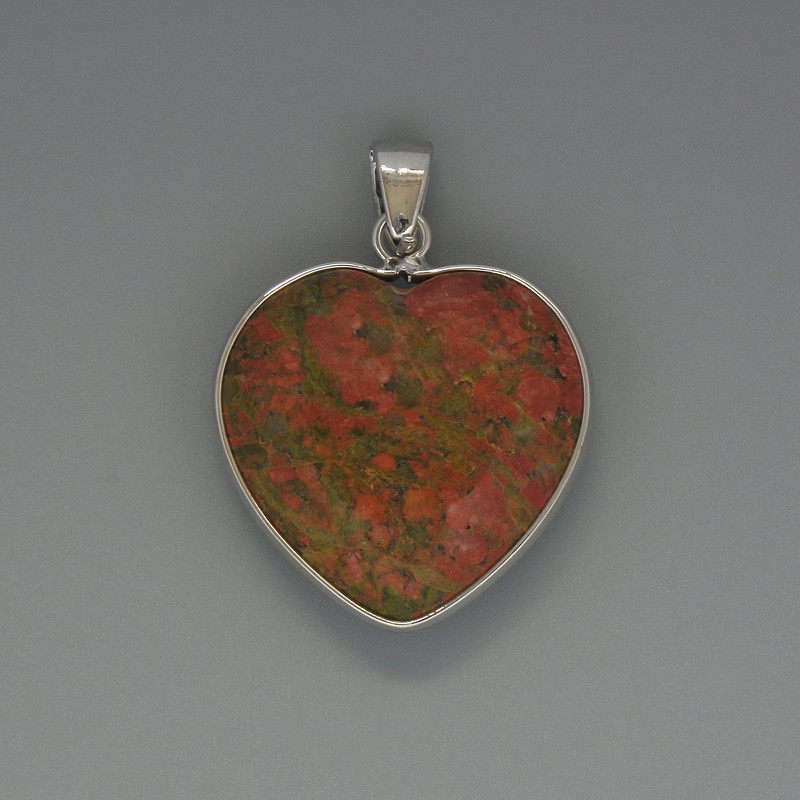 Heart Pendant Jasper HelIoTrop (Heliolite? actually HelioTrope) Geostone? Wait: Heliodor?