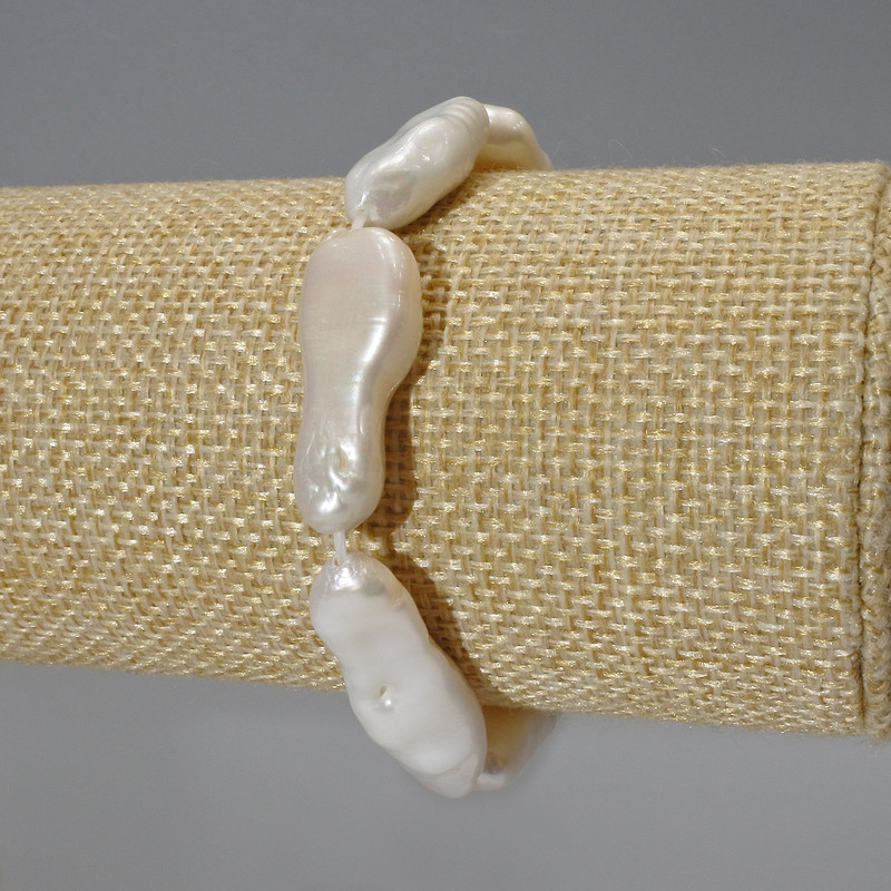 Baroque Pearl Bracelet with 'Oil Slick' Hue, 10×26mm ±, Length 18cm ± (Stretch)