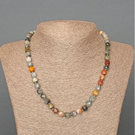 Necklace Assortment of Natural Stone, Faceted Cubes, 7 mm +/-, Length 49 cm +/-