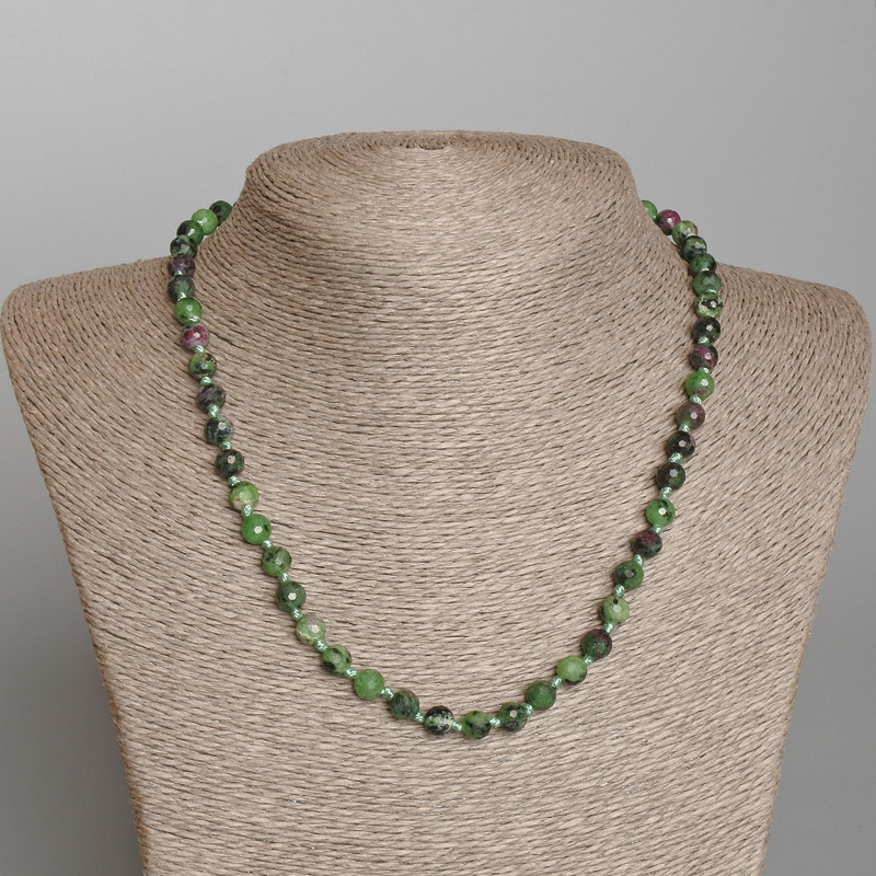Zoisite Beaded Necklace, Natural Zoisite Stone, Faceted Round Beads, 6.5mm diameter, 47cm length