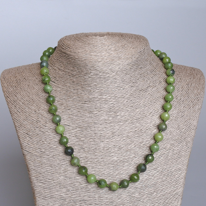 Jadeite Bead Necklace from Canadian Natural Stone, faceted spheres, 8.5 mm diameter, length 50 cm