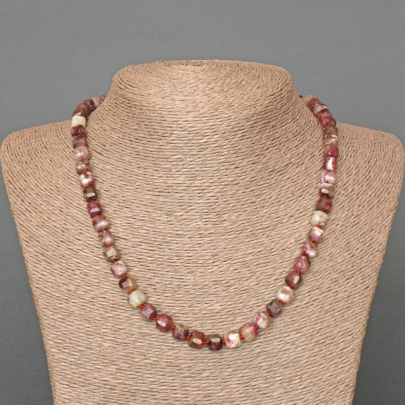 Tourmaline Necklace, natural stone, faceted cube, diameter 7mm±, length 49cm±