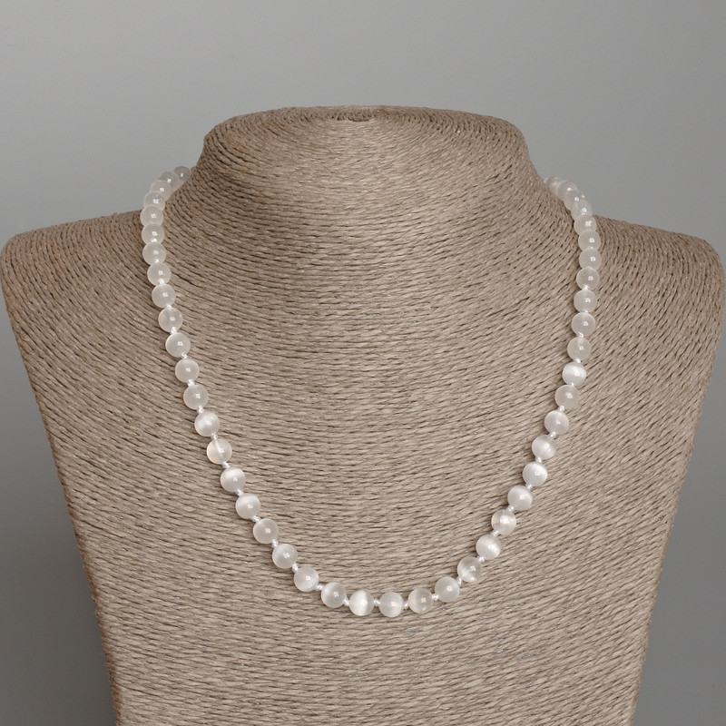 Cat's Eye Necklace White Smooth Beads, 6.5mm diameter, length 48cm ±