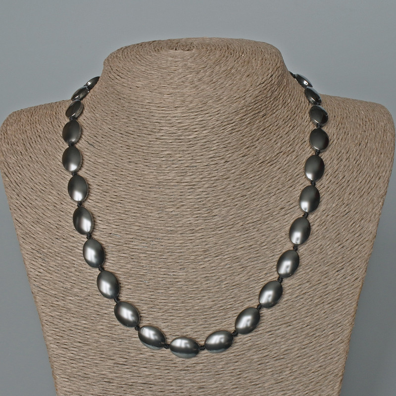 Hematite Bead Necklace Oval, diameter 10x14mm±, length 49cm±