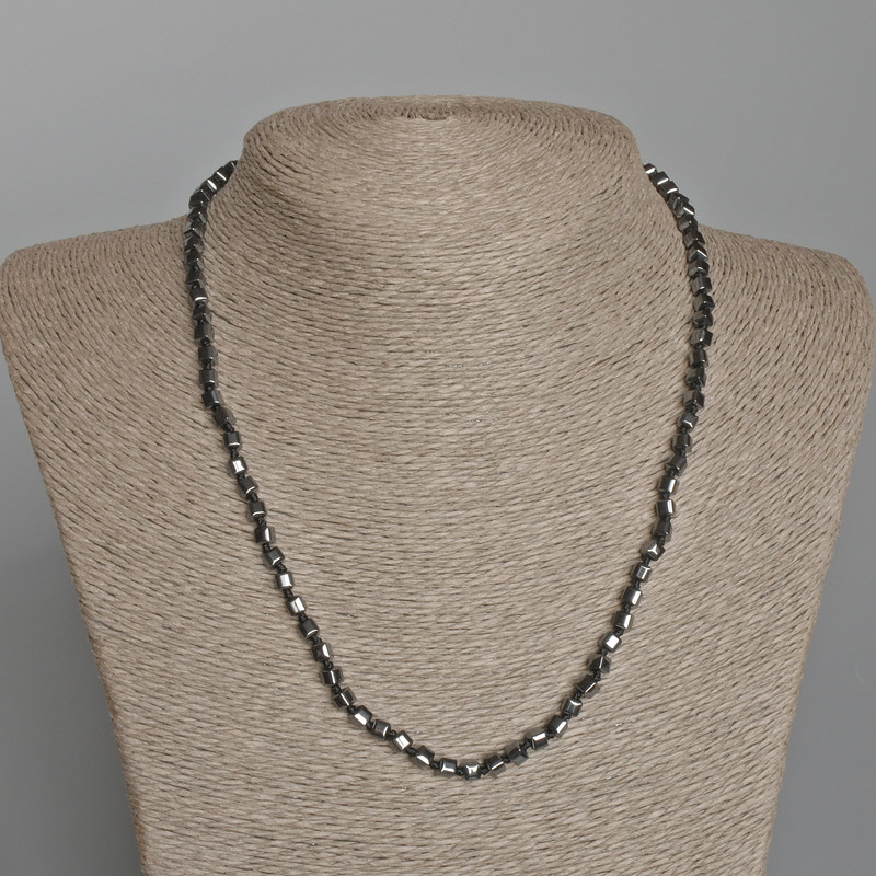 Hematite Cube Beads, diameter 4mm±, length 46cm ±