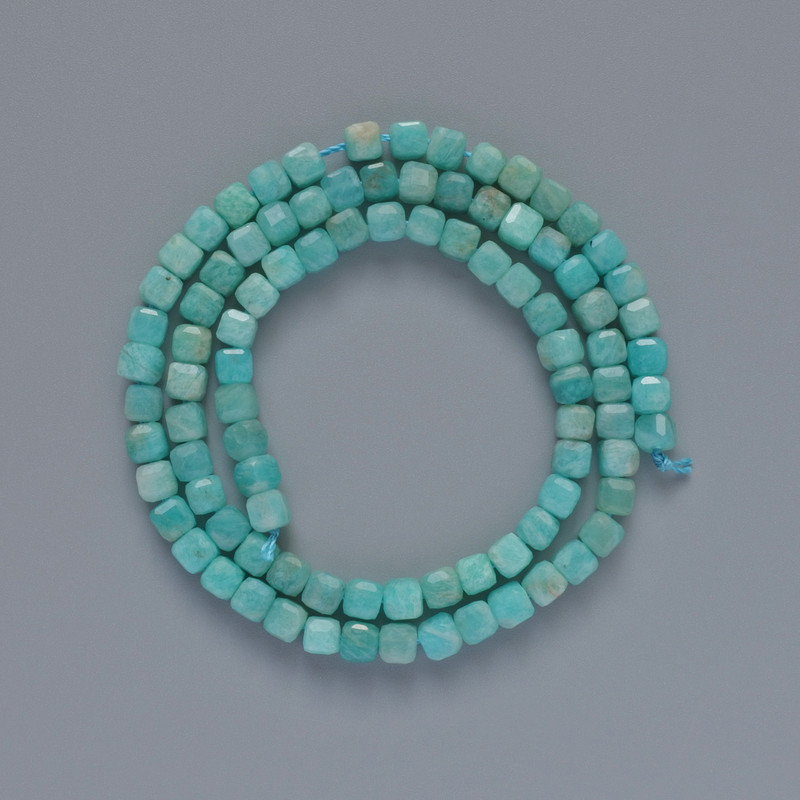 Amazonite Beads natural stone faceted cube, diameter 4mm±, length 39cm± on cord
