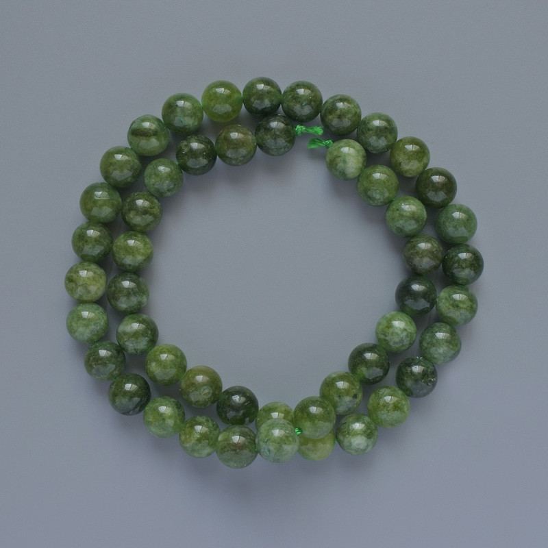 Jadeite Beads Natural Jadeite Stone Smooth Sphere, diameter 8mm±, length 39cm± on thread