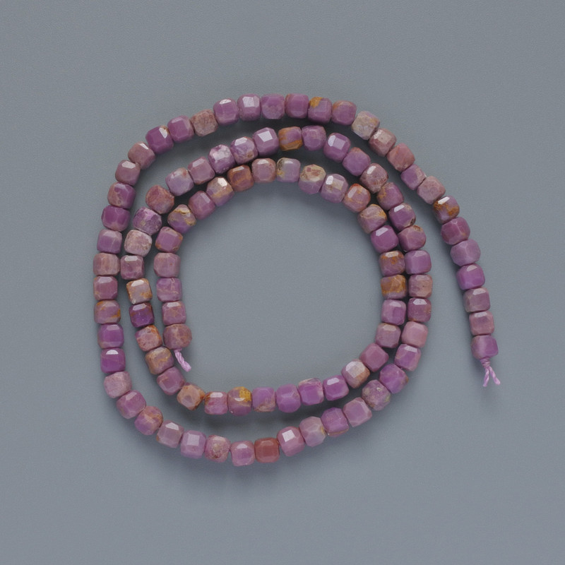 Phosphosiderite Beads, natural stone, faceted cube, 4mm diameter ±, thread length 39cm ±