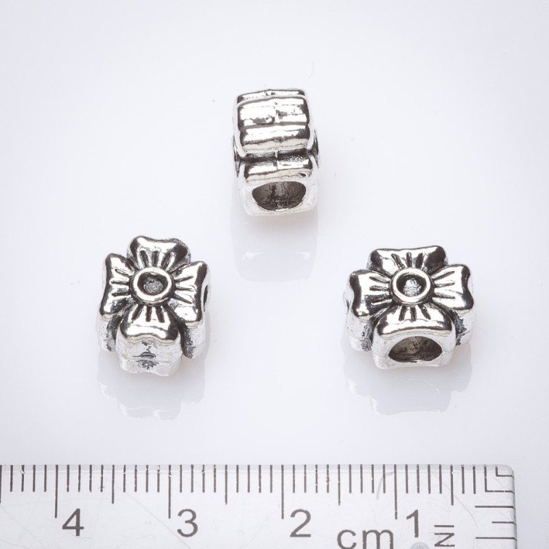 Pandora Four-Leaf Clover Bead Findings, 4mm Hole, 12x10mm, 20g Pack (+/-7 pcs)