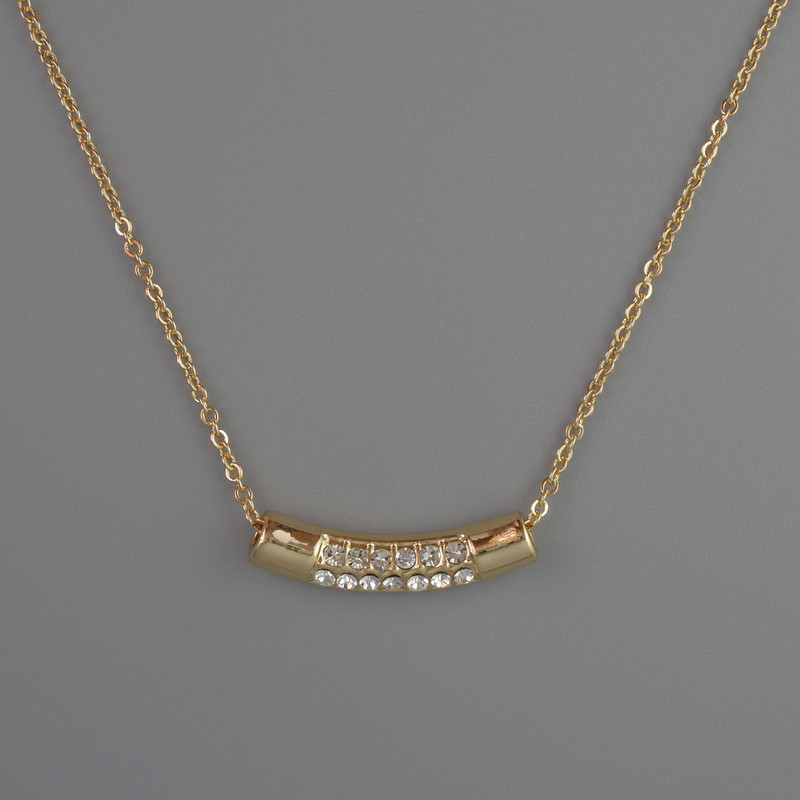 Pendant on a chain of golden metal, diameter 4×22 mm, thickness about 1 mm + -, length 40–45 cm +