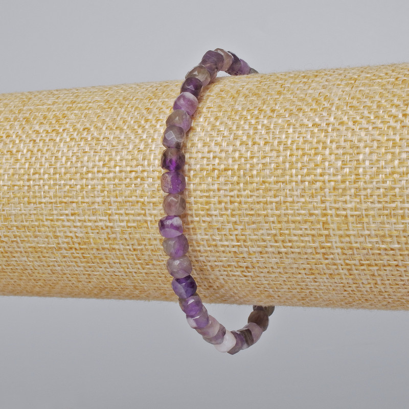 Amethyst Bracelet with Natural Stone, Faceted Cube, 4–5mm diam., Length 18cm± (stretch)