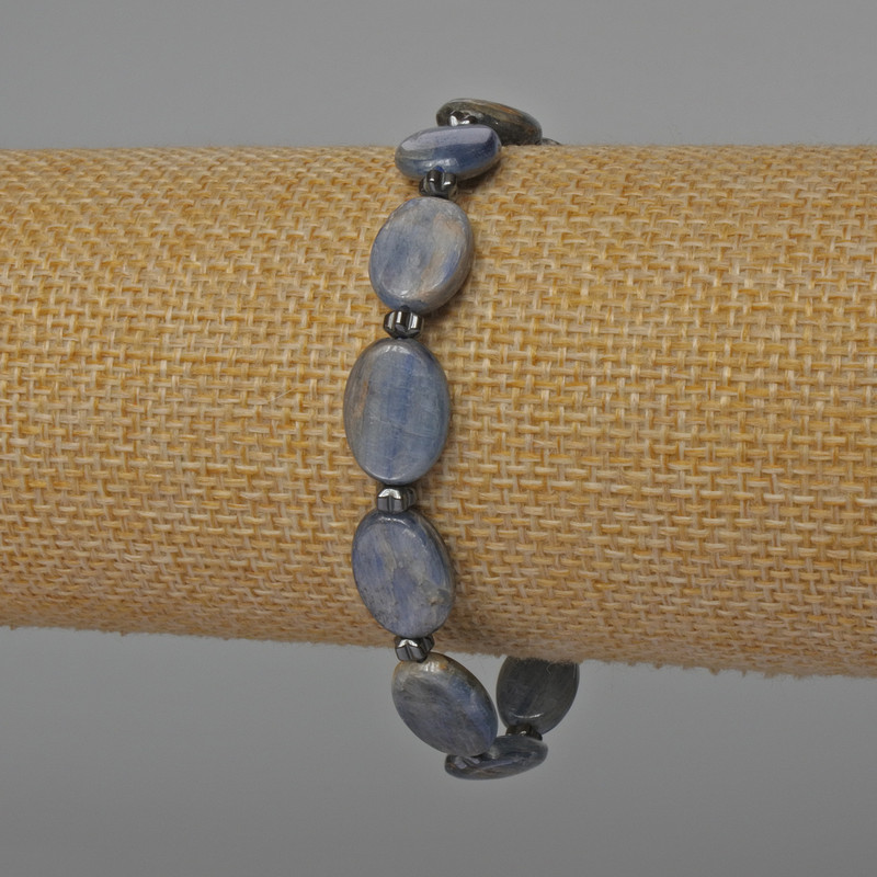 Kyanite Bracelet with Natural Stone Oval Beads, 10x14mm, 18cm long, Stretch, with Hematite Inlays