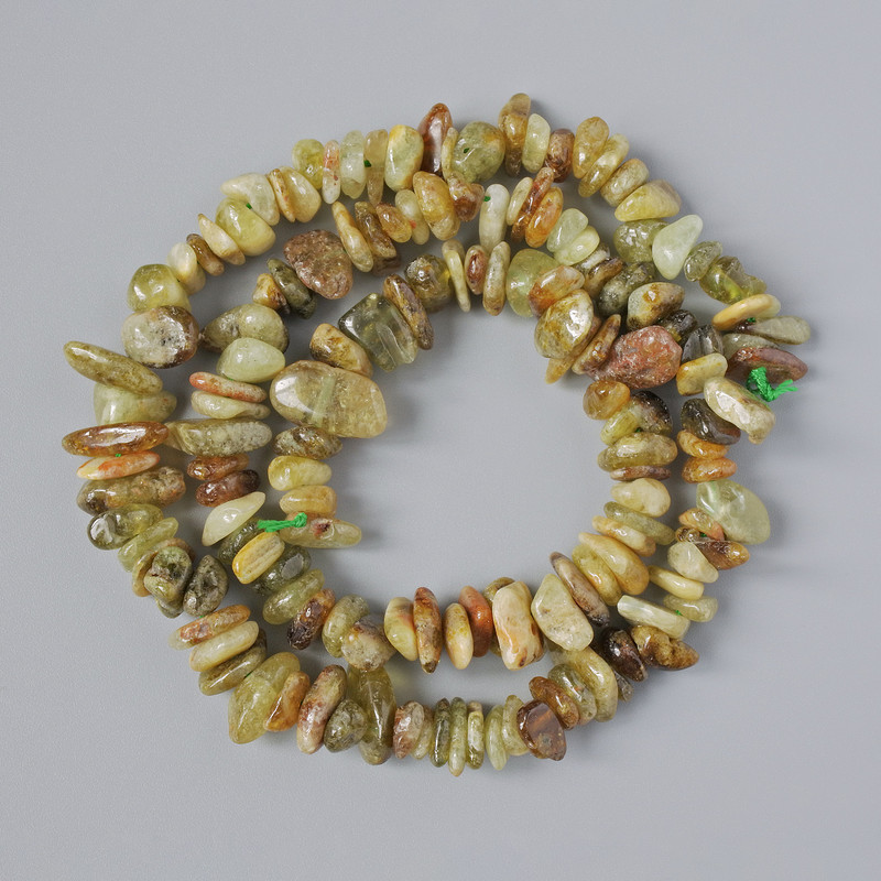 Grossular Beads (Green Garnet) Natural Stone Chip, 8x3mm±, length 40cm± on thread