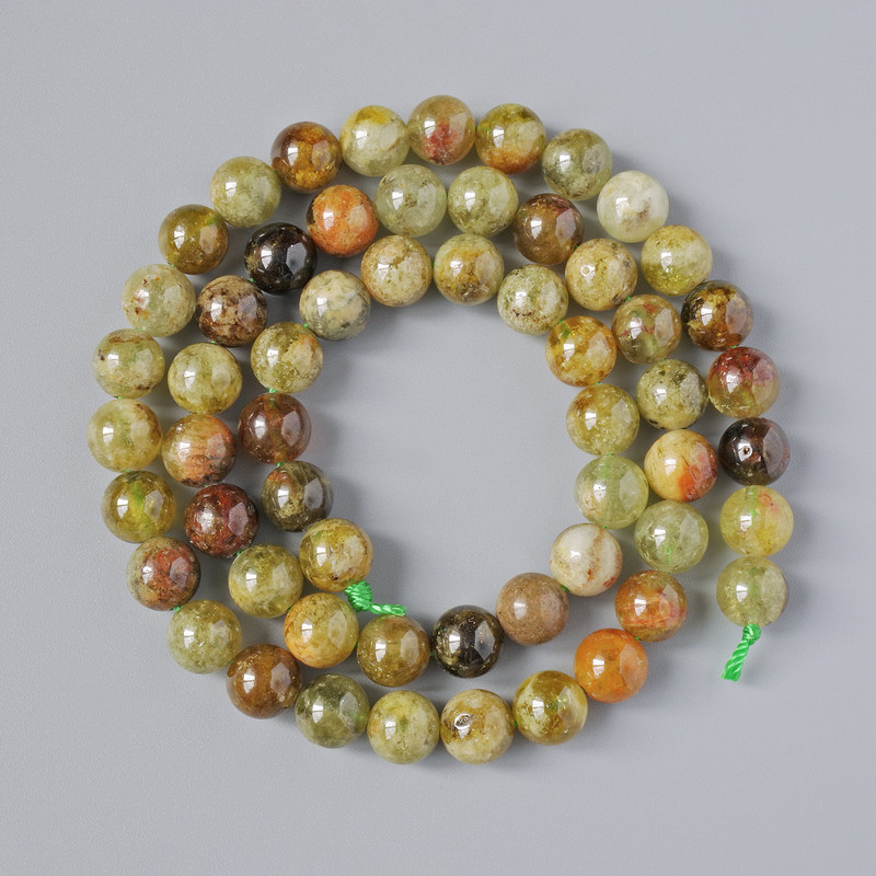 Grossular Garnet Beads (green Garnet) natural stone smooth round, diameter 7mm±, length 38cm± on a thread