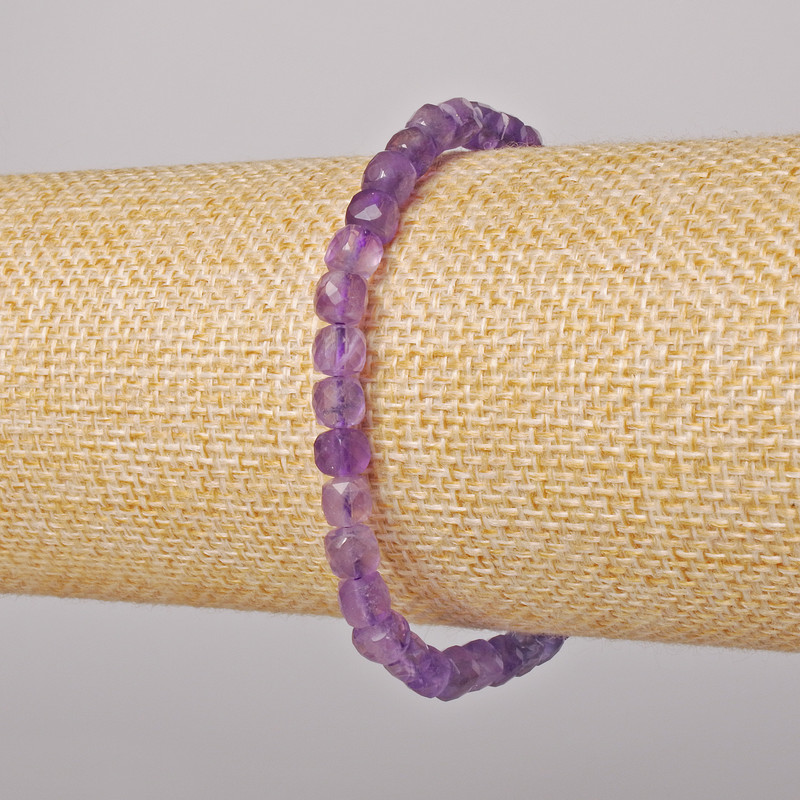 Amethyst Bracelet - natural gemstone, faceted cube, diameter 5.5mm ±, length 18cm ± (stretch)