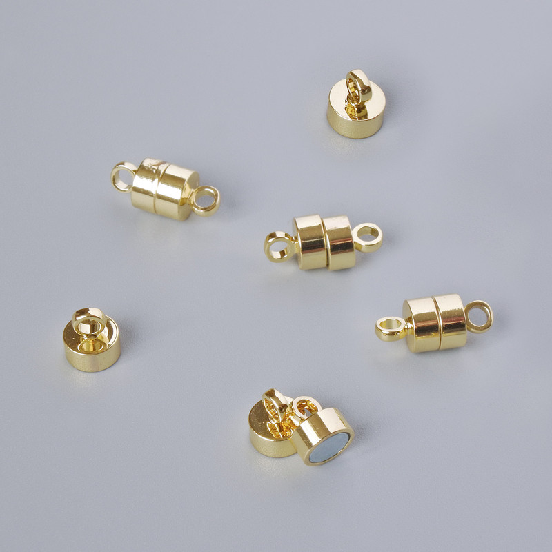 Magnetic clasp, diameter 11.5x6 mm, gold-tone metal