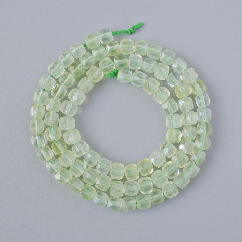 Prehnite Beads Grenulated Cubes 4–5 mm, length 39 cm on a thread