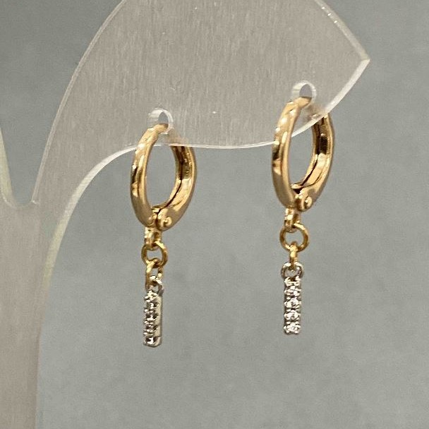 Xuping Earrings with White Rhinestones, diameter 7×2 mm, length 23 mm, 18K Gold Plating