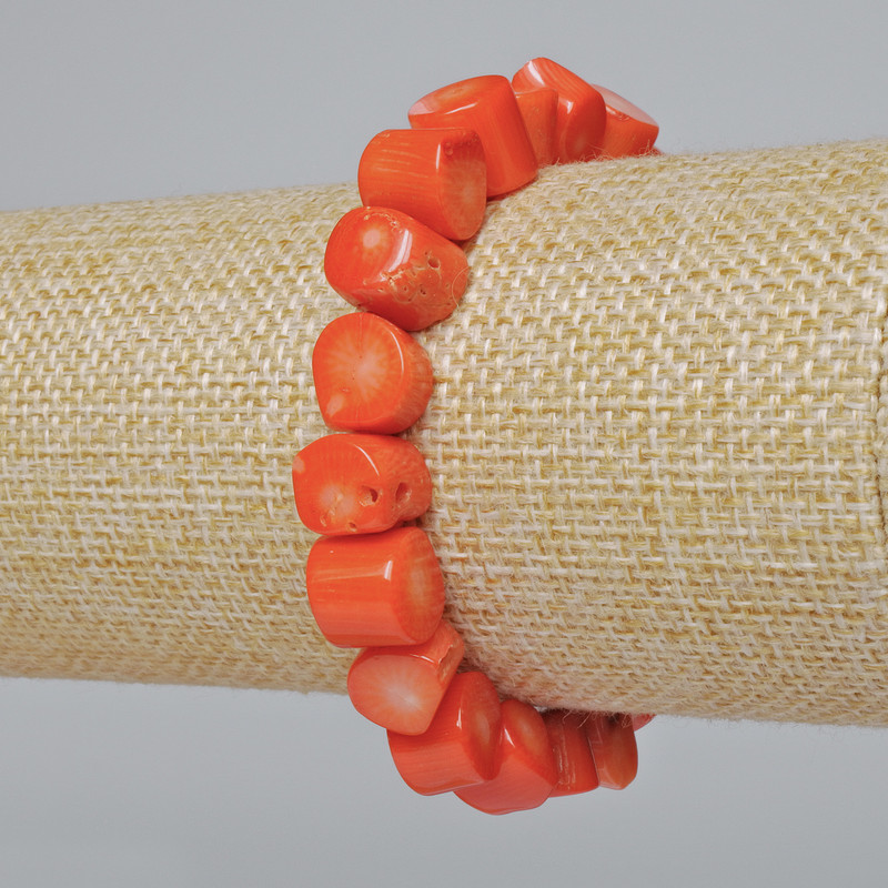 Coral Bracelet Orange Natural Faceted Bead (assorted, medium size), diameter 10mm, length 18cm± (stretch)