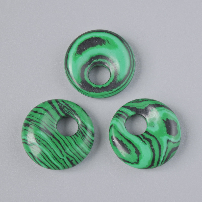 Donut Pendant (Bagel) Malachite (pressed), diameter 18×5mm±, hole diameter 5mm±