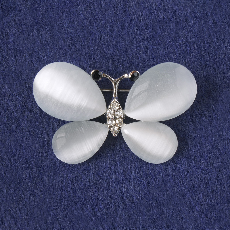 Brooch Butterfly with White Cat's Eye and Rhinestones, Silver Metal 25x38mm+