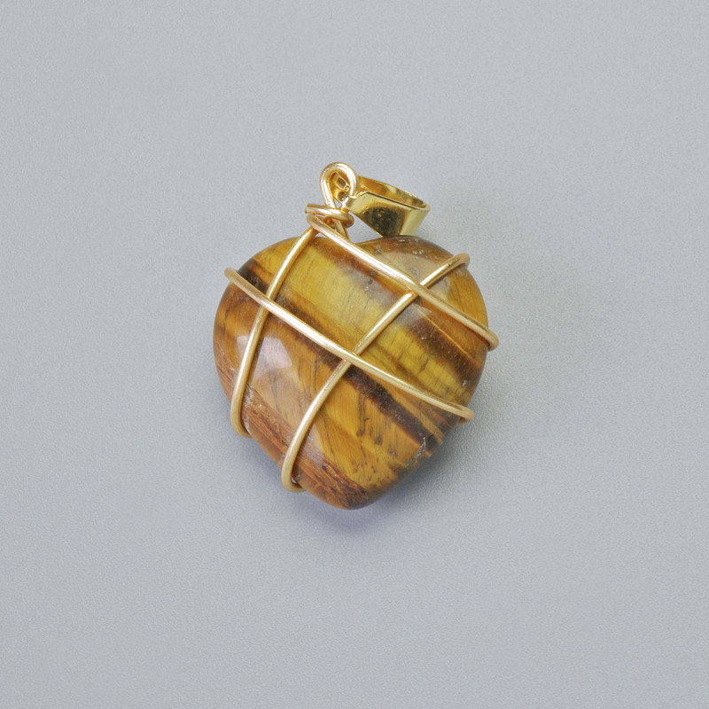 Pendant Heart Tiger's Eye in golden weave, diameter 20x20mm±, length 30mm±