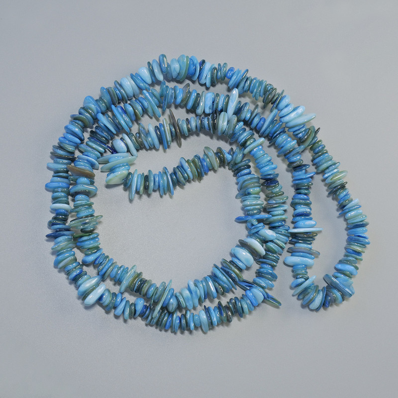 Blue Pearlized Turquoise Beads, chip shape, 10x2mm, ± 80cm length, on thread