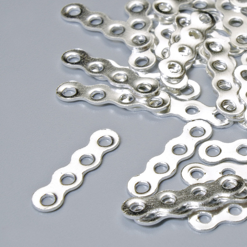 Splitter bar for 4 strands, diameter 14×3.5mm, hole diameter 1.4mm, pack 50 pcs, silver metal color