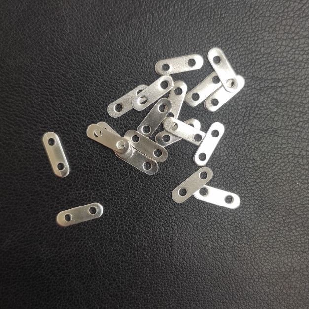 Separator-bar for 2 strands, diameter 11x3.5 mm +/-, hole diameter 1.6 mm, pack of 50 pieces, silver metal color