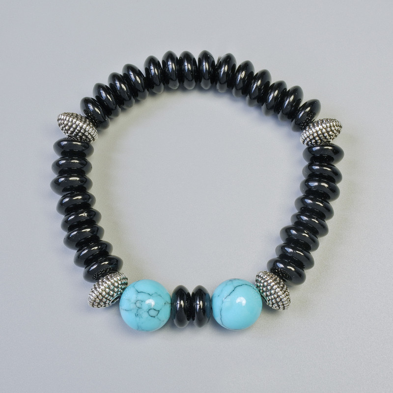 Bracelet with Black Agate and Turquoise (natural?) smooth rondelle and bead, diameter 12mm, 10x4.5mm± (stretch) length 18cm± with metal inserts