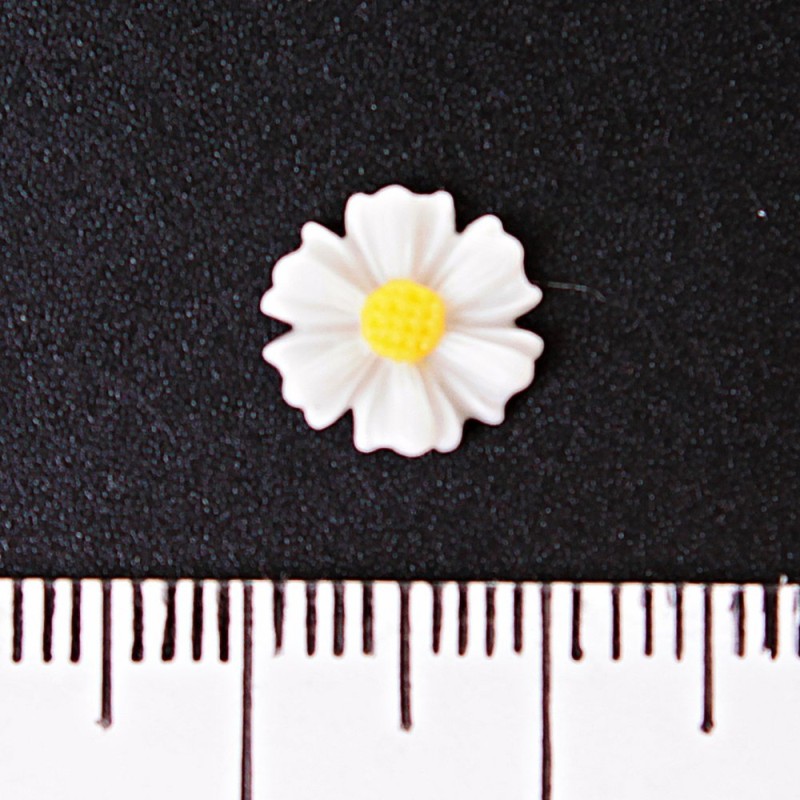 Jewelry Findings Daisy, No Hole, 10mm, Pack of 20