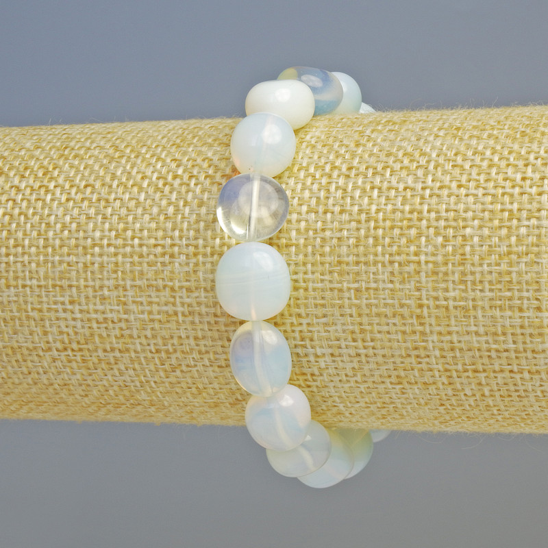 Moonstone Bracelet (systematic) faceted, 9x10mm±, elastic, length 18cm+