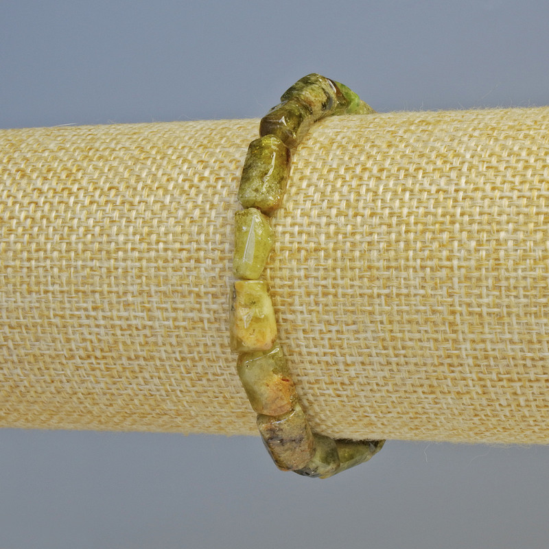 Grosular Bracelet (Green Garnet) natural gemstone cut, diameter 7×11mm± (stretch), length 18cm+