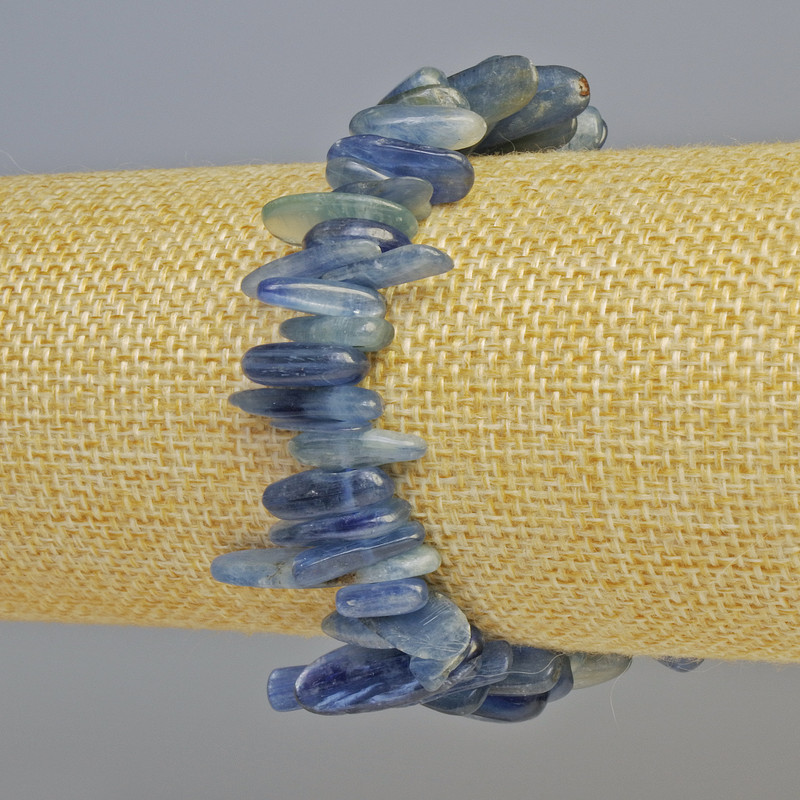 Natural Kyanite Needle Chip Bracelet, Approx. 18x3 mm, 18+ cm Stretch