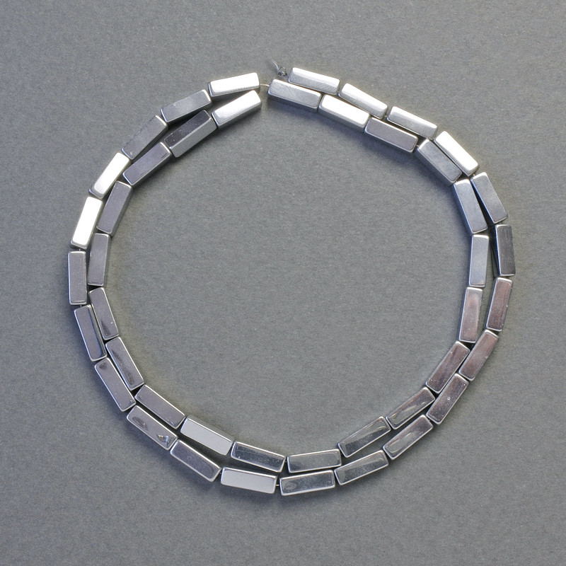 Hematite Beads Rectangular Silver Color, 9x3mm +/- diameter, 42cm +/- strand