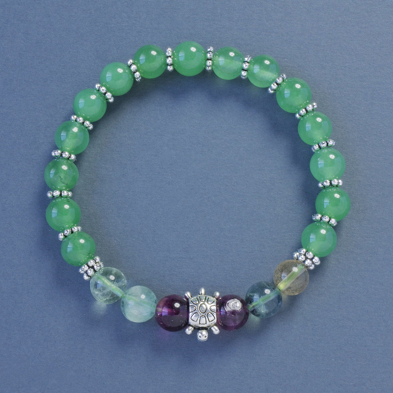 Fluorite Bead Bracelet Smooth Round Beads, 8mm diameter, stretchy with Turtle Shell centerpiece, 18cm length