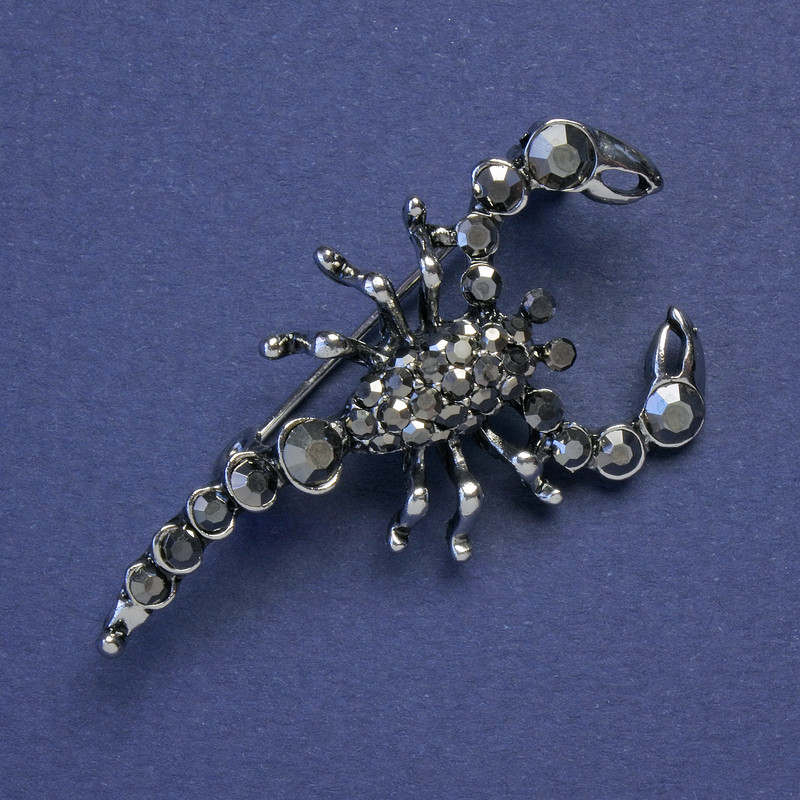 Brooch Scorpio with black rhinestones, silver metal tone 47×25mm +