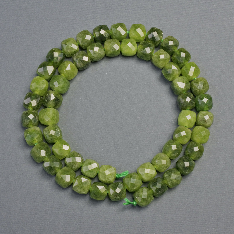 Jadeite Beads, Faceted Cube-shaped, 5x5 mm, length 37 cm