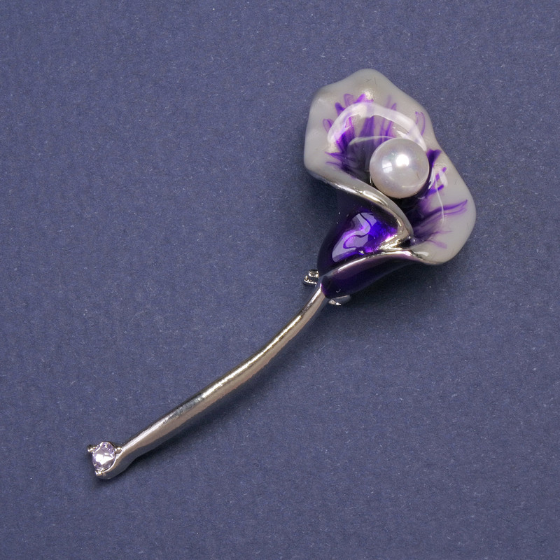 Brooch-Pendant KalI Flower with Purple Enamel, Metal Color Silver 52x23mm