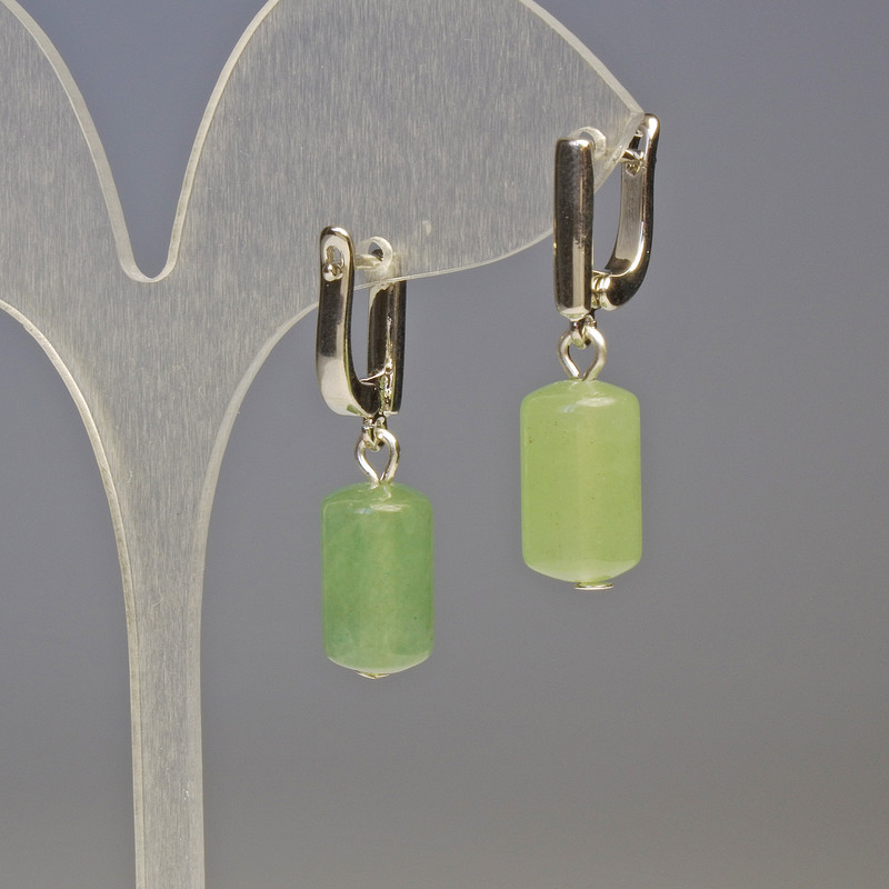 Emerald Jade Cylinder Earrings, diameter 14x8mm, length 3cm