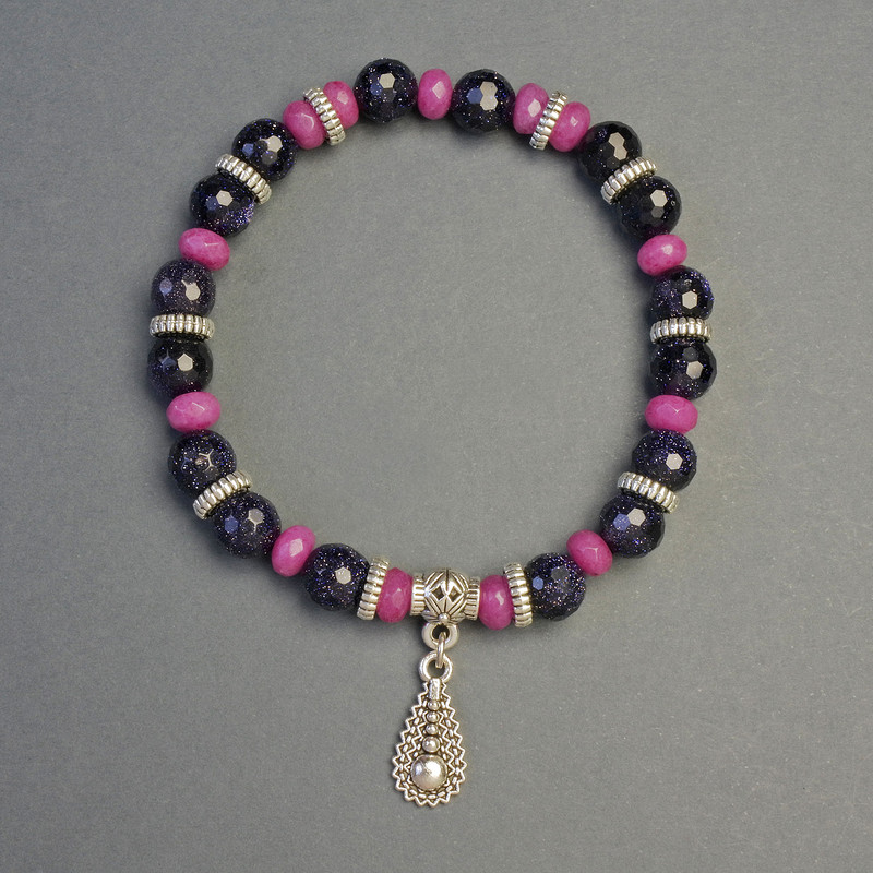 Aventurine and Phosphosiderite Bracelet with Pendant, 8mm and 6mm+/- Diameters, 18cm+/- Length, Stretch