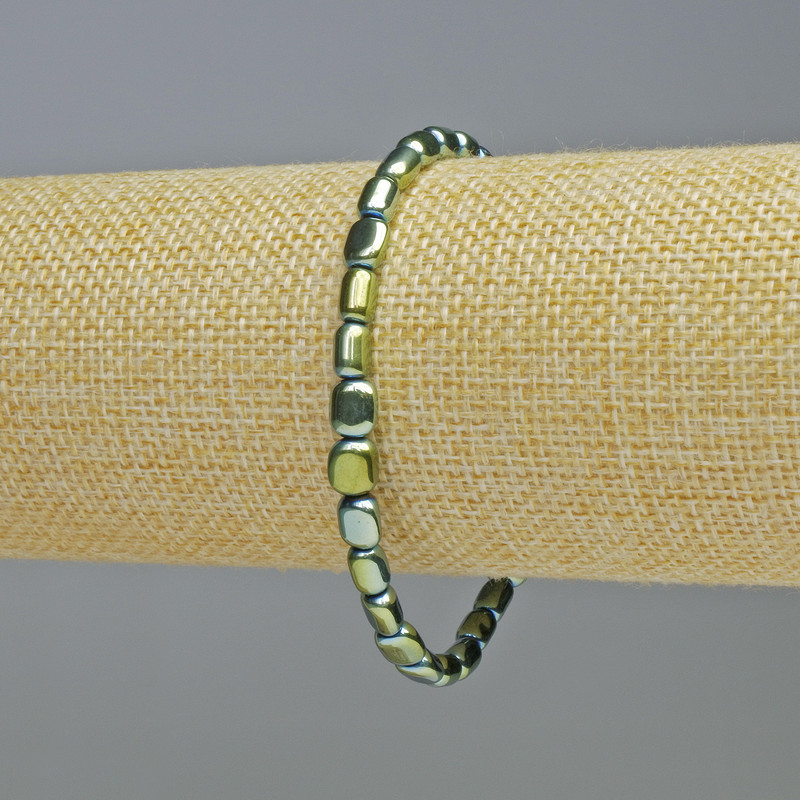 Hematite Bracelet Emerald Chameleon Oval Beads, 7x6 mm, Stretch Bracelet 18 cm