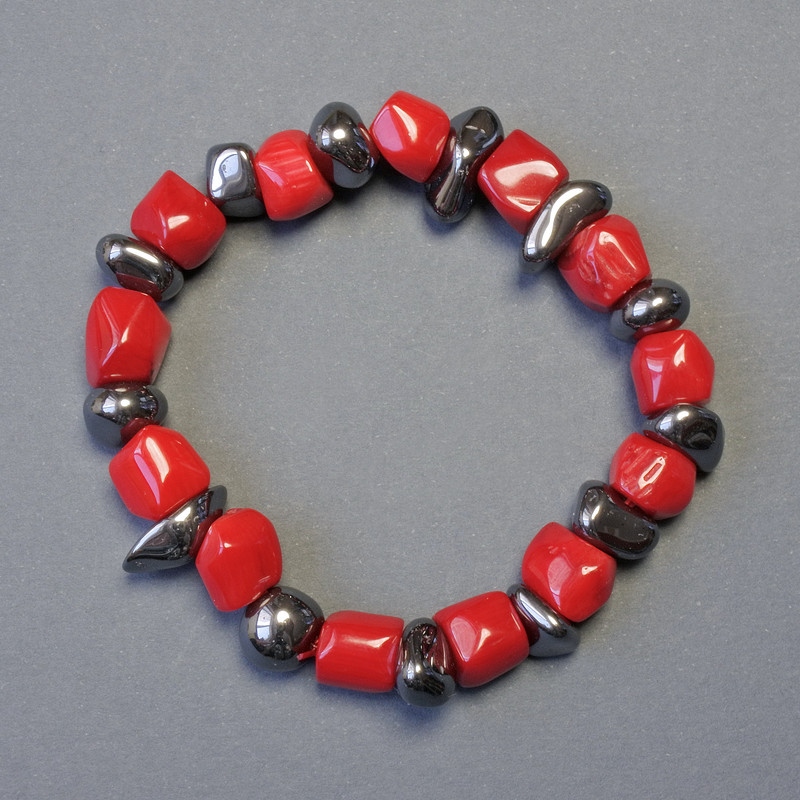 Coral Bead Bracelet with Hematite Inlays Bead Tumble, 18 cm Length Stretch