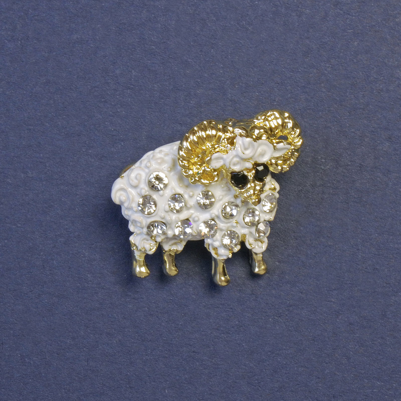 Brooch Sheep White Enamel Gold-tone Metal 20x20mm