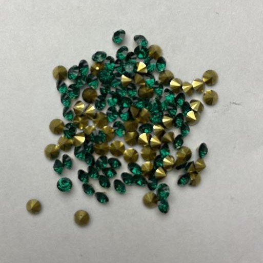 Green rhinestones, green stones, diameter 2 (+ -) mm, pack / approx. 3g (+ -)