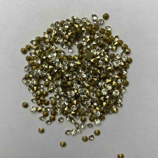 Rhinestones stones color white, diameter 3 (+ -) mm pack / 3g (+ -)